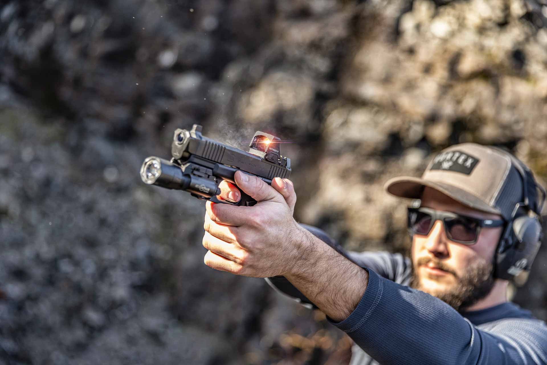 Vortex Defender ST Red Dot 6 MOA 21 Vortex Defender ST Red Dot 6 MOA – VTX_DFST-MRD6