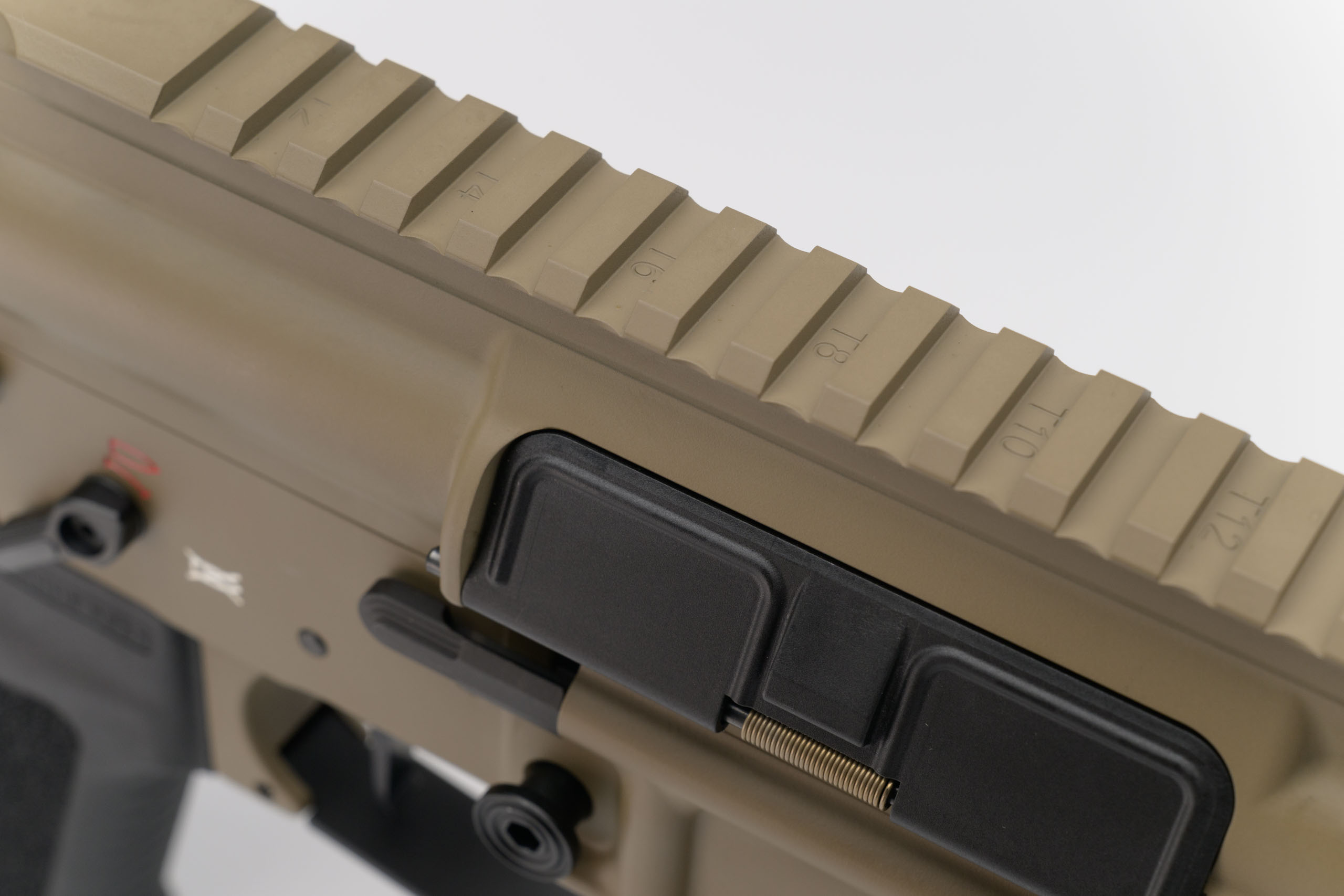 SCHMEISSER AR15-9 Sport Dynamic PCC 10,5" FDE 9 SCHMEISSER AR15-9 Sport Dynamic PCC 10,5″ FDE – SCH-03-0252MFDE