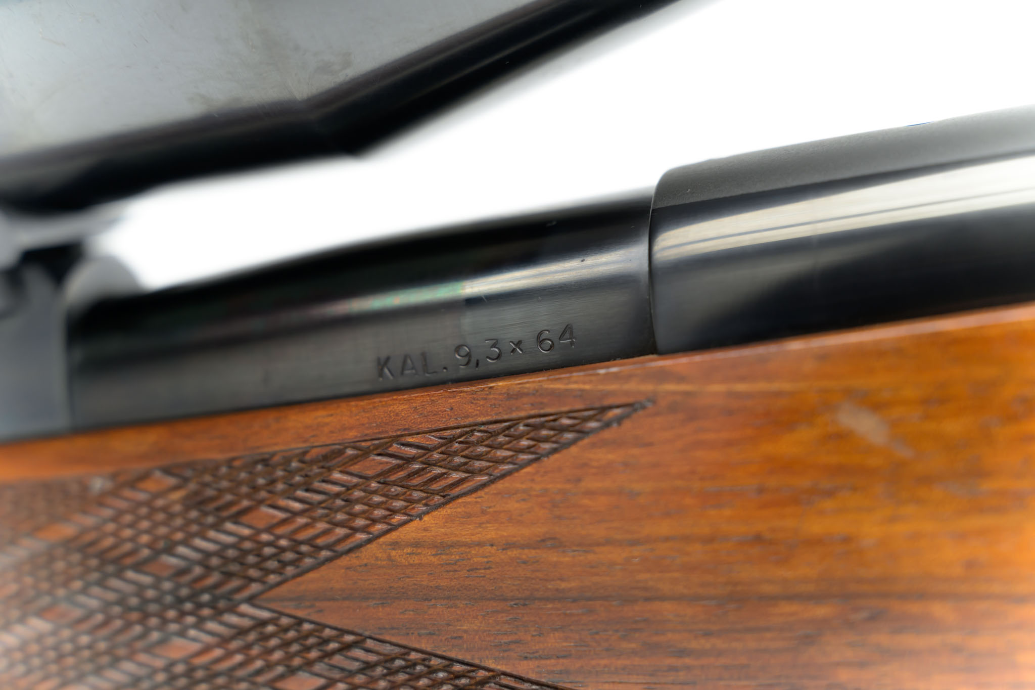 Sauer Weatherby Europa 9,3x64 mit Zeiss Diastra 8x52 (Gebraucht) 6 Sauer Weatherby Europa 9,3×64 mit Zeiss Diastra 8×52 (Gebraucht) – WEA-13-U